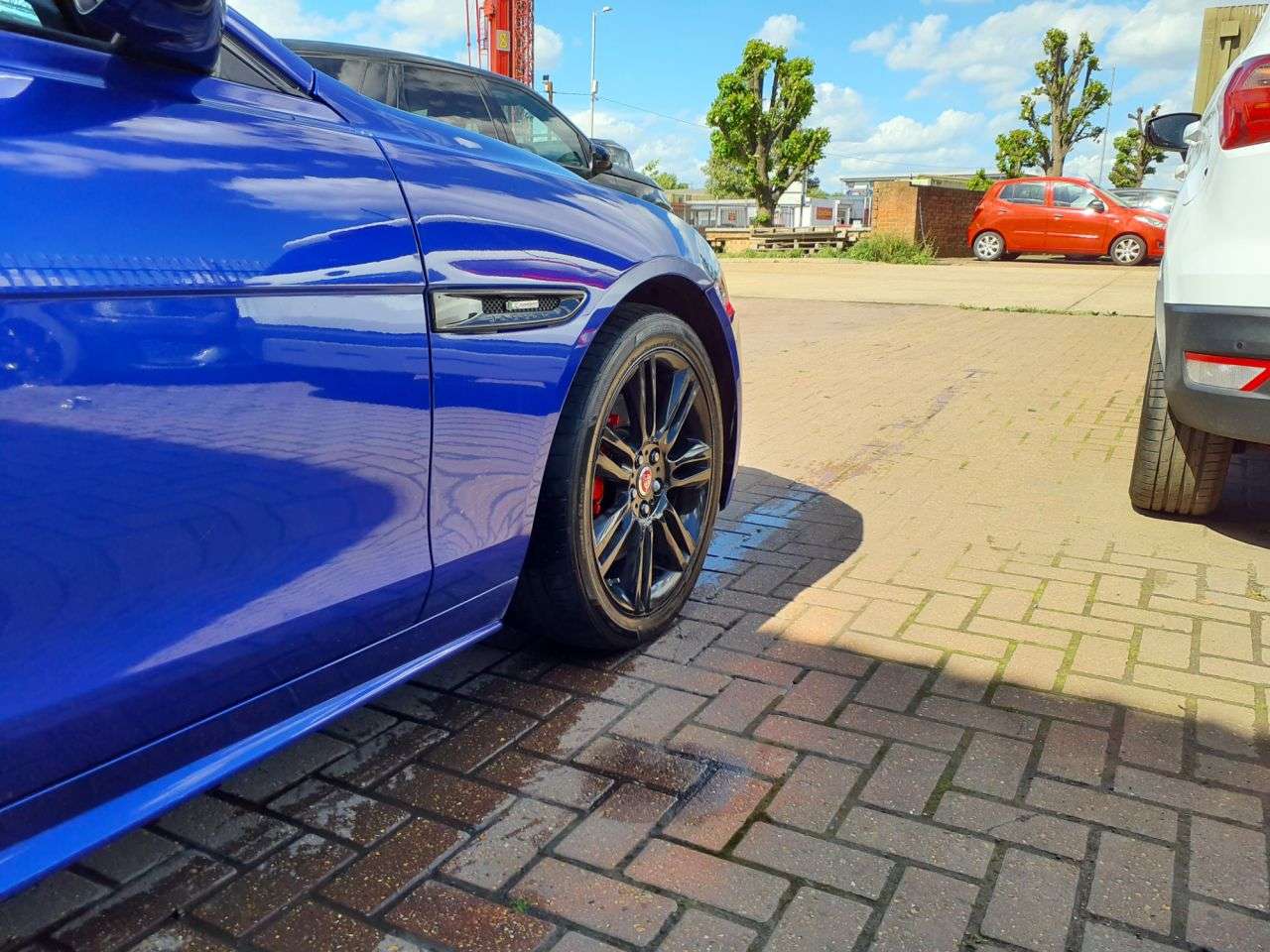 2019 JAGUAR XE 2019 JAGUAR XE