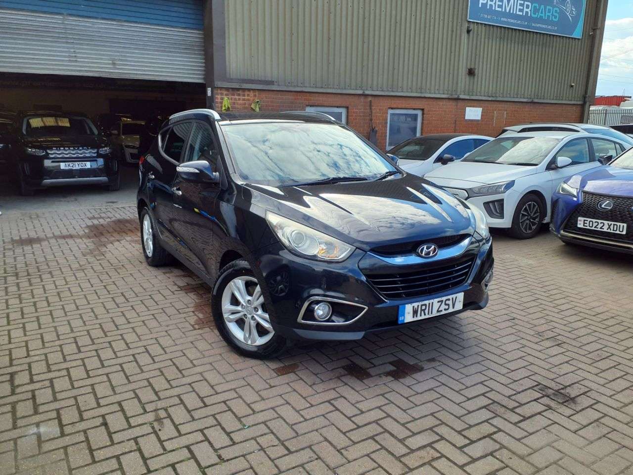 A 2011 HYUNDAI IX35 1.7 CRDi Premium SUV 5dr Diesel Manual Euro 5 (s/s) (115 ps) RUNS AND DRIVE A 2011 HYUNDAI IX35 1.7 CRDi Premium SUV 5dr Diesel Manual Euro 5 (s/s) (115 ps) RUNS AND DRIVE