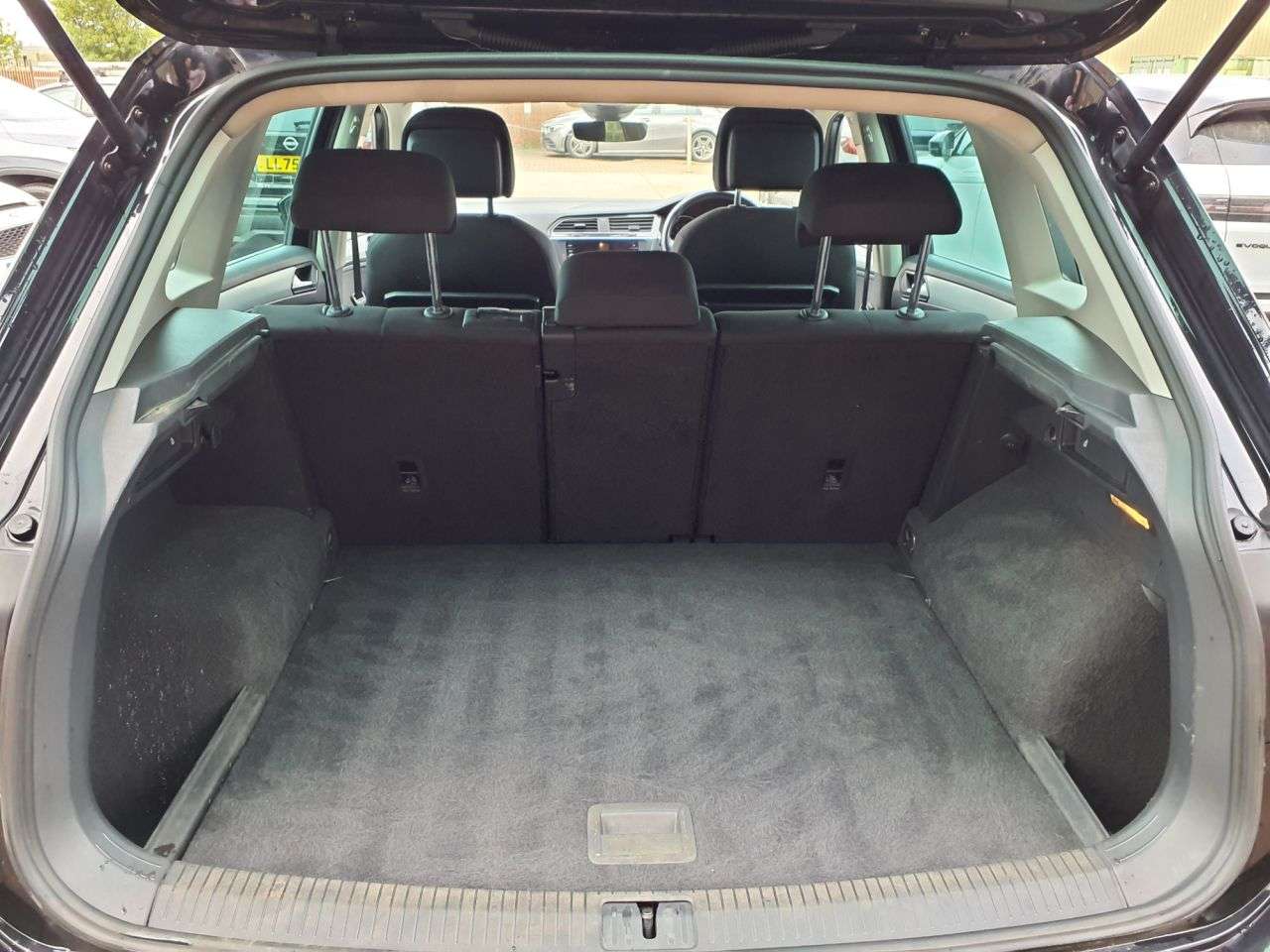 2020 VOLKSWAGEN TIGUAN 2020 VOLKSWAGEN TIGUAN