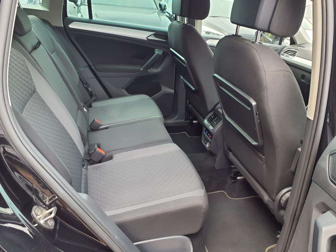 2020 VOLKSWAGEN TIGUAN 2020 VOLKSWAGEN TIGUAN