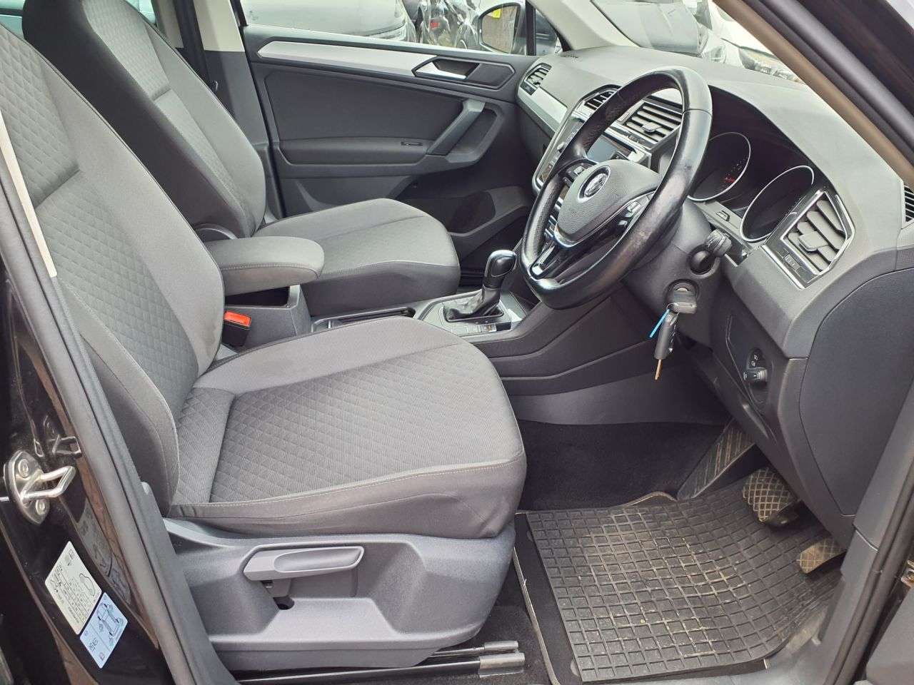 2020 VOLKSWAGEN TIGUAN 2020 VOLKSWAGEN TIGUAN