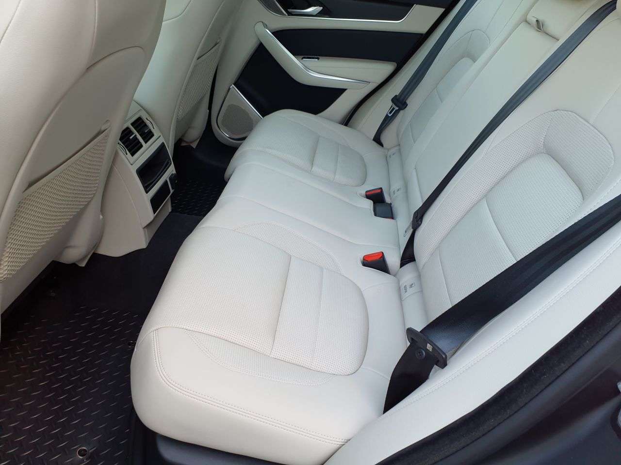 2023 JAGUAR F-PACE 2023 JAGUAR F-PACE