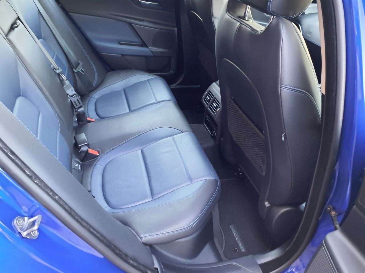 2017 JAGUAR XE 2017 JAGUAR XE