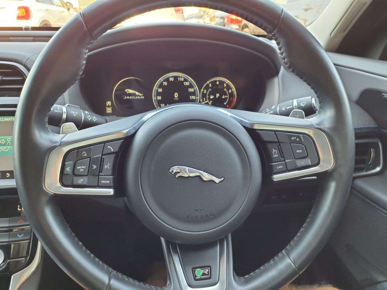 2017 JAGUAR XE 2017 JAGUAR XE