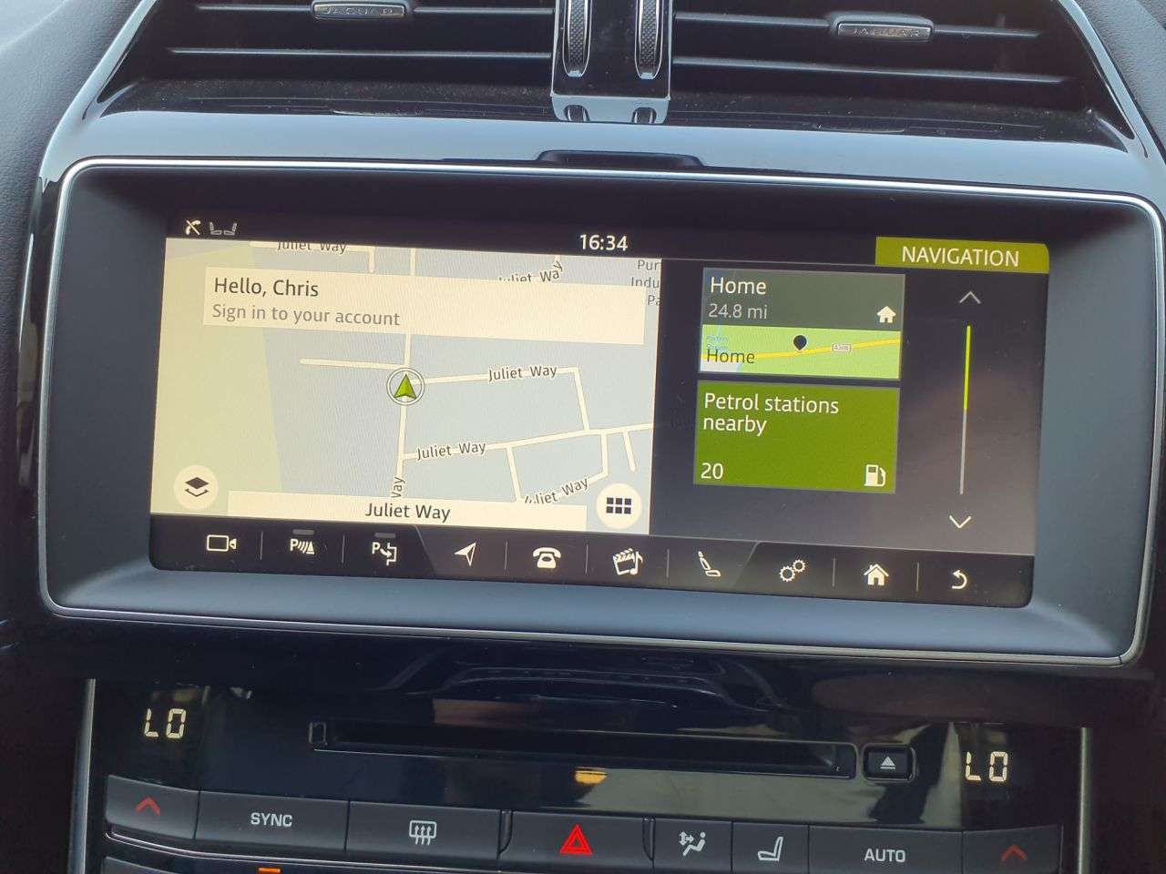 2017 JAGUAR XE 2017 JAGUAR XE