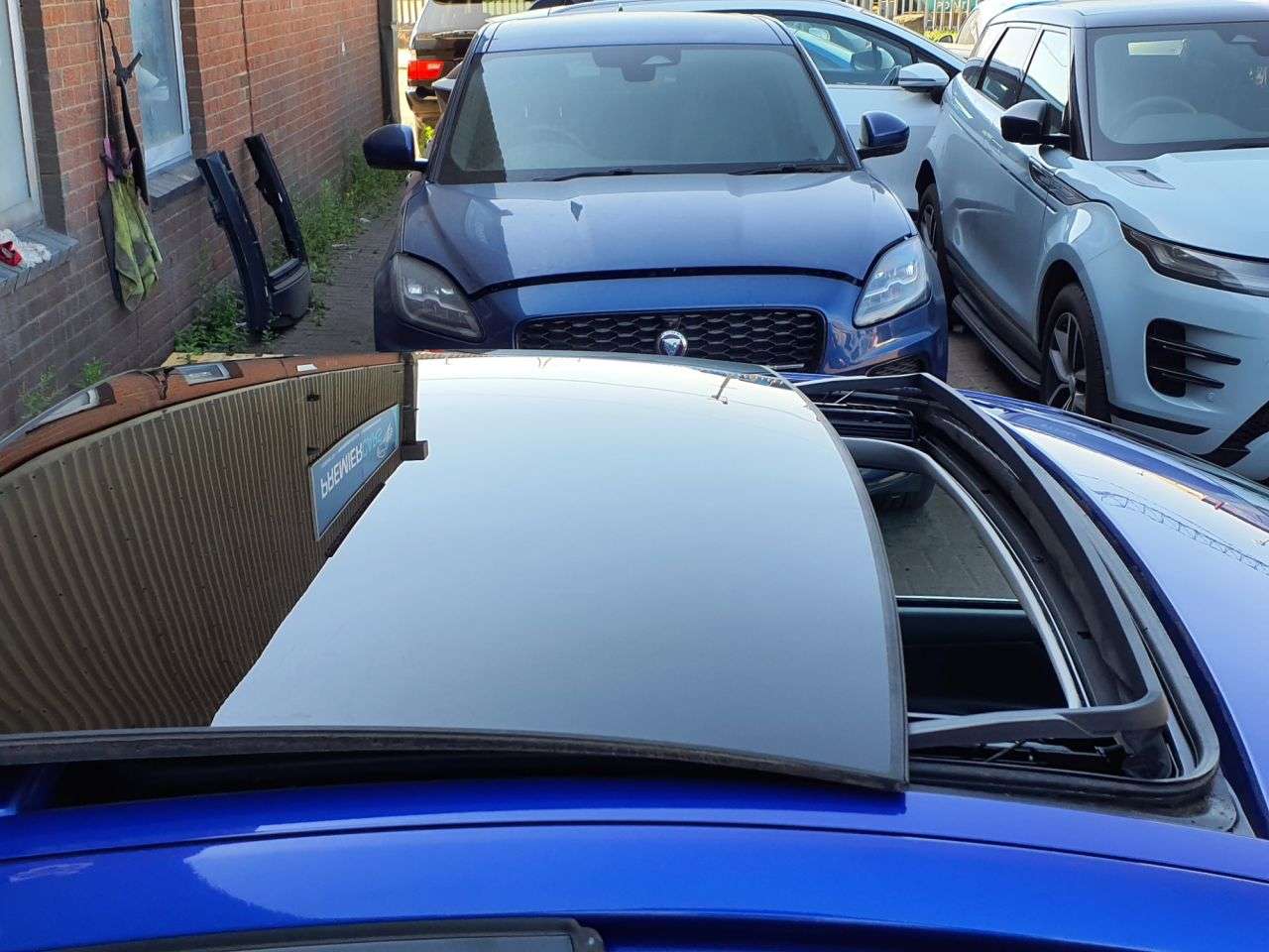 2017 JAGUAR XE 2017 JAGUAR XE
