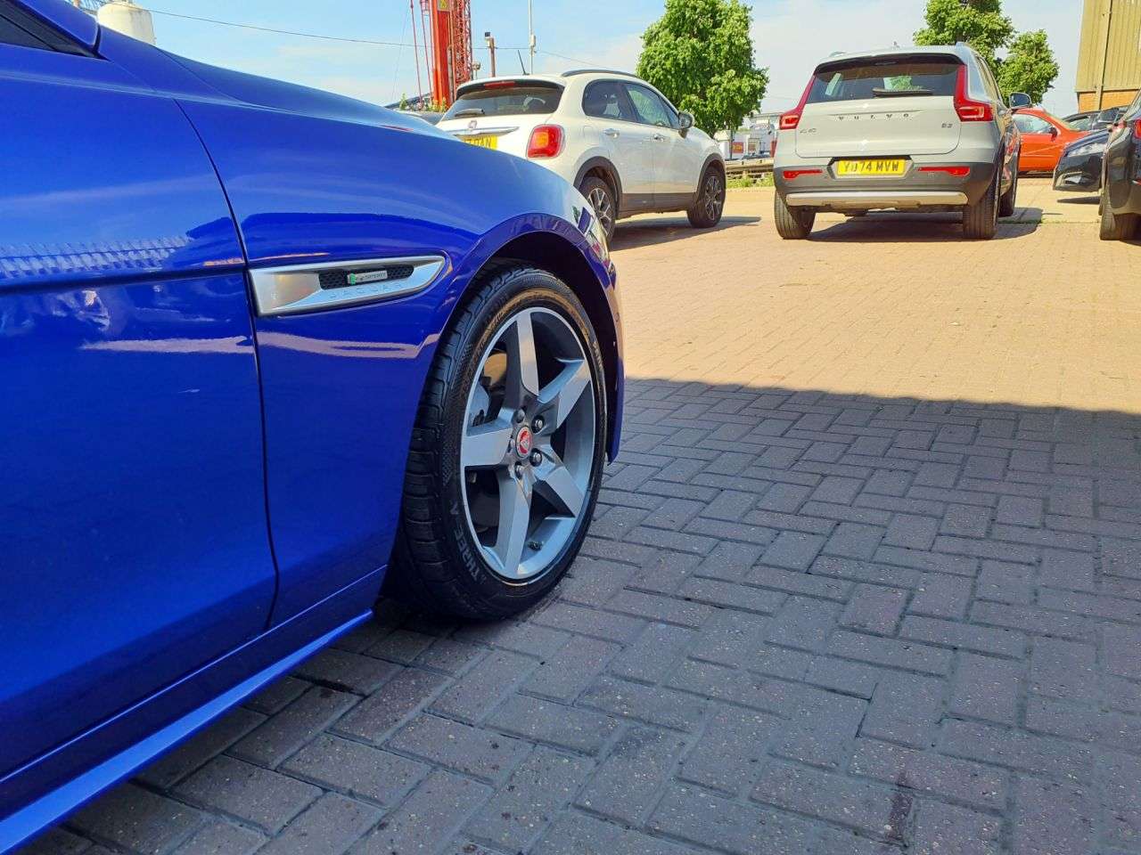 2017 JAGUAR XE 2017 JAGUAR XE