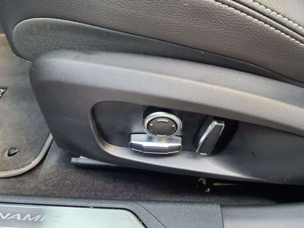 2021 JAGUAR XE 2021 JAGUAR XE