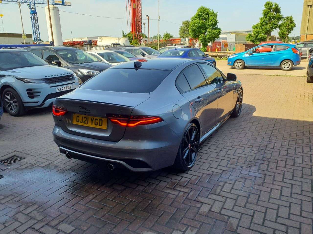 2021 JAGUAR XE 2021 JAGUAR XE