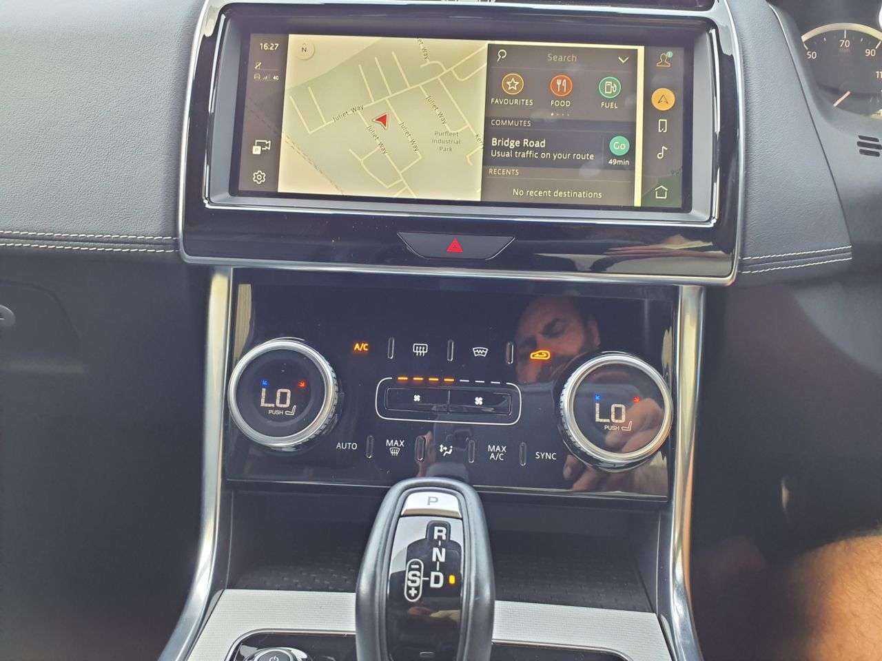 2021 JAGUAR XE 2021 JAGUAR XE