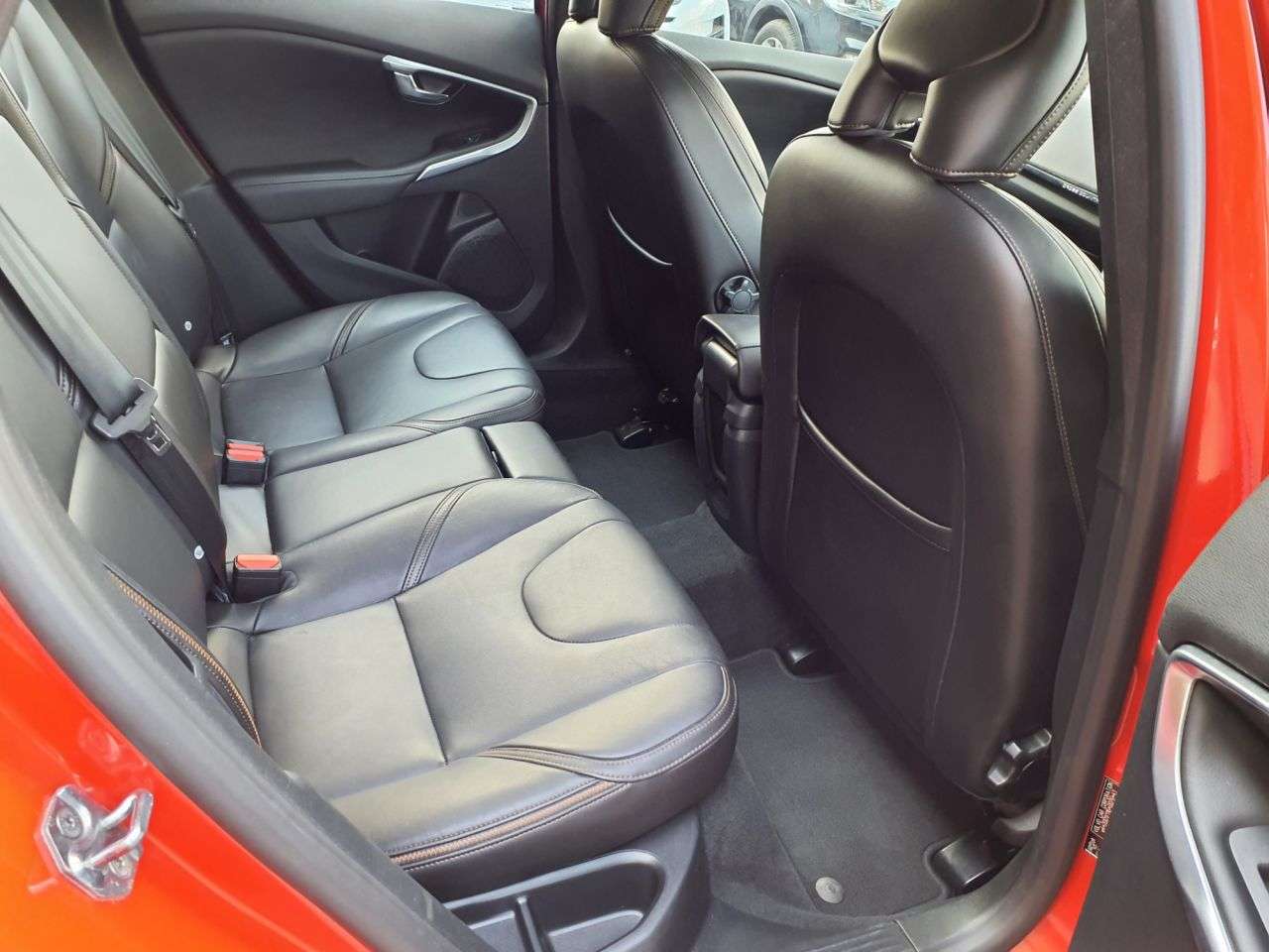 2017 VOLVO V40 CROSS COUNTRY 2017 VOLVO V40 CROSS COUNTRY