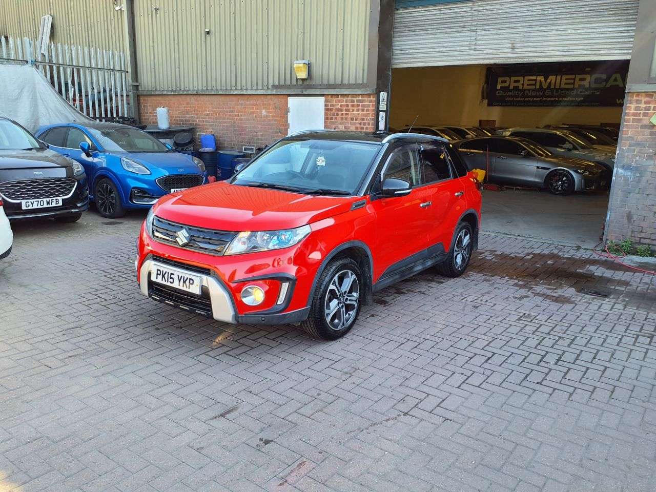 A 2015 SUZUKI VITARA 1.6 DDiS SZ5 SUV 5dr Diesel Manual ALLGRIP Euro 6 (s/s) (120 ps) 3 MONTHS W A 2015 SUZUKI VITARA 1.6 DDiS SZ5 SUV 5dr Diesel Manual ALLGRIP Euro 6 (s/s) (120 ps) 3 MONTHS W
