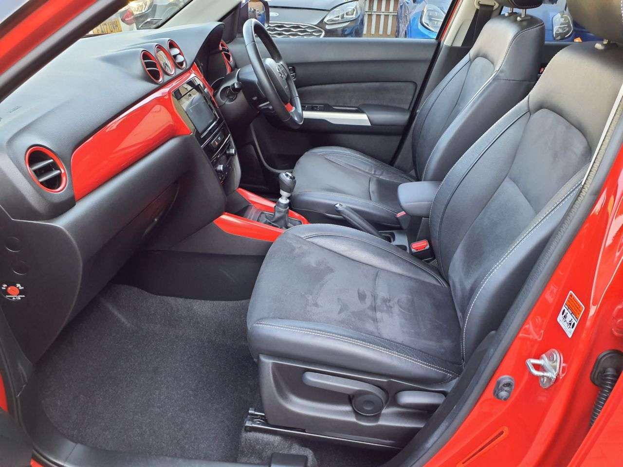A 2015 SUZUKI VITARA 1.6 DDiS SZ5 SUV 5dr Diesel Manual ALLGRIP Euro 6 (s/s) (120 ps) 3 MONTHS W A 2015 SUZUKI VITARA 1.6 DDiS SZ5 SUV 5dr Diesel Manual ALLGRIP Euro 6 (s/s) (120 ps) 3 MONTHS W