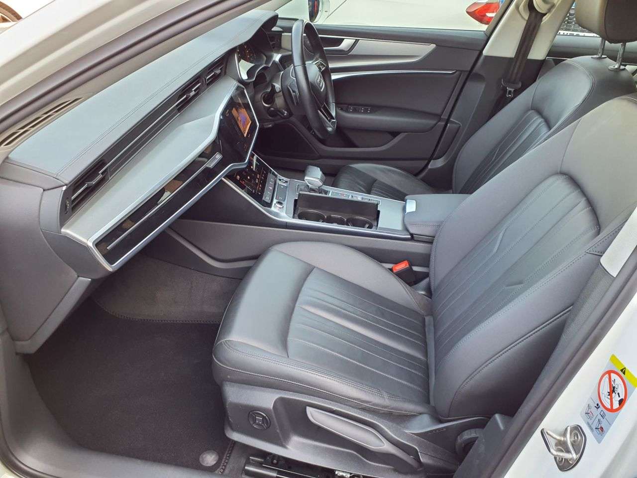 A 2021 AUDI A6 SALOON 2.0 TFSI 40 Sport Saloon 4dr Petrol S Tronic Euro 6 (s/s) (204 ps) 6 MONTHS A 2021 AUDI A6 SALOON 2.0 TFSI 40 Sport Saloon 4dr Petrol S Tronic Euro 6 (s/s) (204 ps) 6 MONTHS