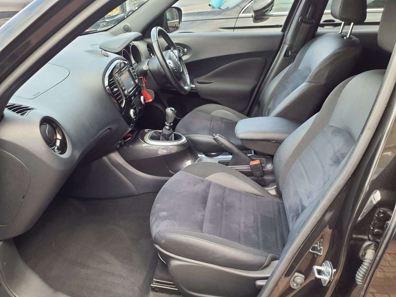 A 2018 NISSAN JUKE 1.5 dCi N-Connecta SUV 5dr Diesel Manual Euro 6 (s/s) (110 ps) 3 MONTHS WAR A 2018 NISSAN JUKE 1.5 dCi N-Connecta SUV 5dr Diesel Manual Euro 6 (s/s) (110 ps) 3 MONTHS WAR
