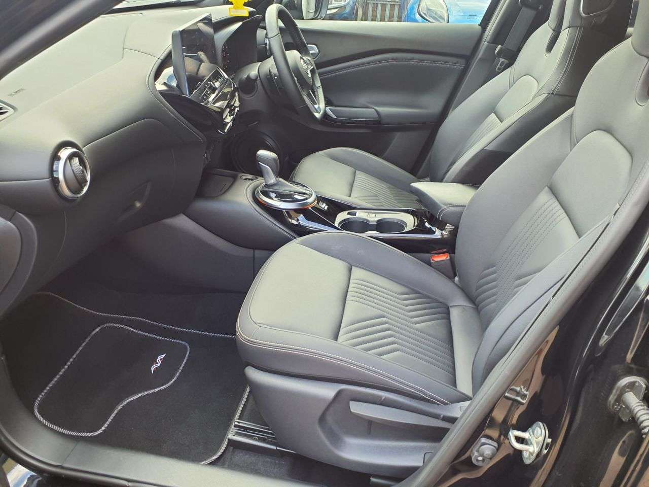 A 2025 NISSAN JUKE A 2025 NISSAN JUKE