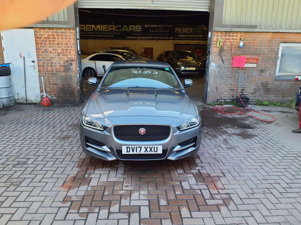 A 2017 JAGUAR XE 2.0d R-Sport Saloon 4dr Diesel Auto Euro 6 (s/s) (180 ps) 3 MONTHS WARRANTY A 2017 JAGUAR XE 2.0d R-Sport Saloon 4dr Diesel Auto Euro 6 (s/s) (180 ps) 3 MONTHS WARRANTY