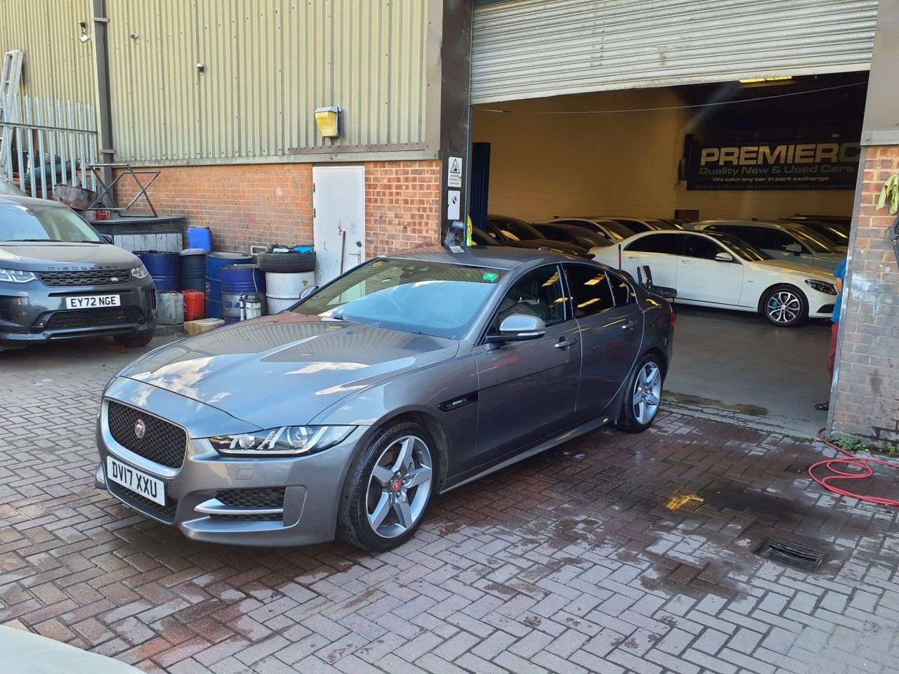 A 2017 JAGUAR XE 2.0d R-Sport Saloon 4dr Diesel Auto Euro 6 (s/s) (180 ps) 3 MONTHS WARRANTY A 2017 JAGUAR XE 2.0d R-Sport Saloon 4dr Diesel Auto Euro 6 (s/s) (180 ps) 3 MONTHS WARRANTY