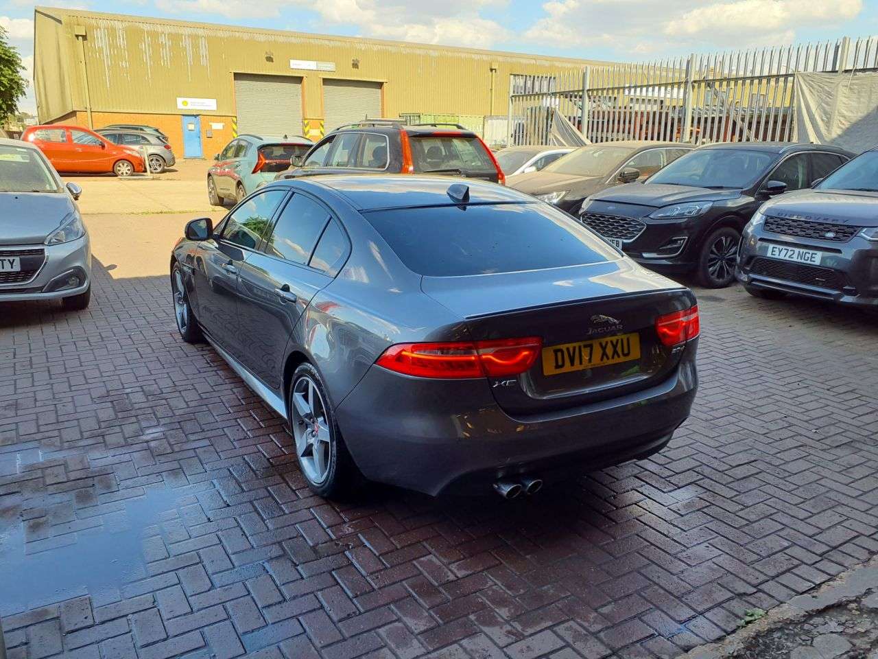 2017 JAGUAR XE 2017 JAGUAR XE
