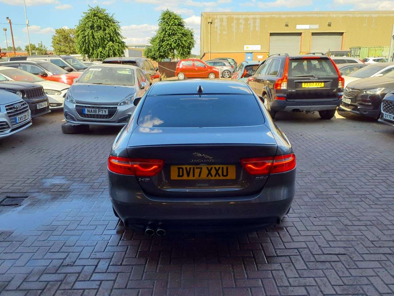 2017 JAGUAR XE 2017 JAGUAR XE