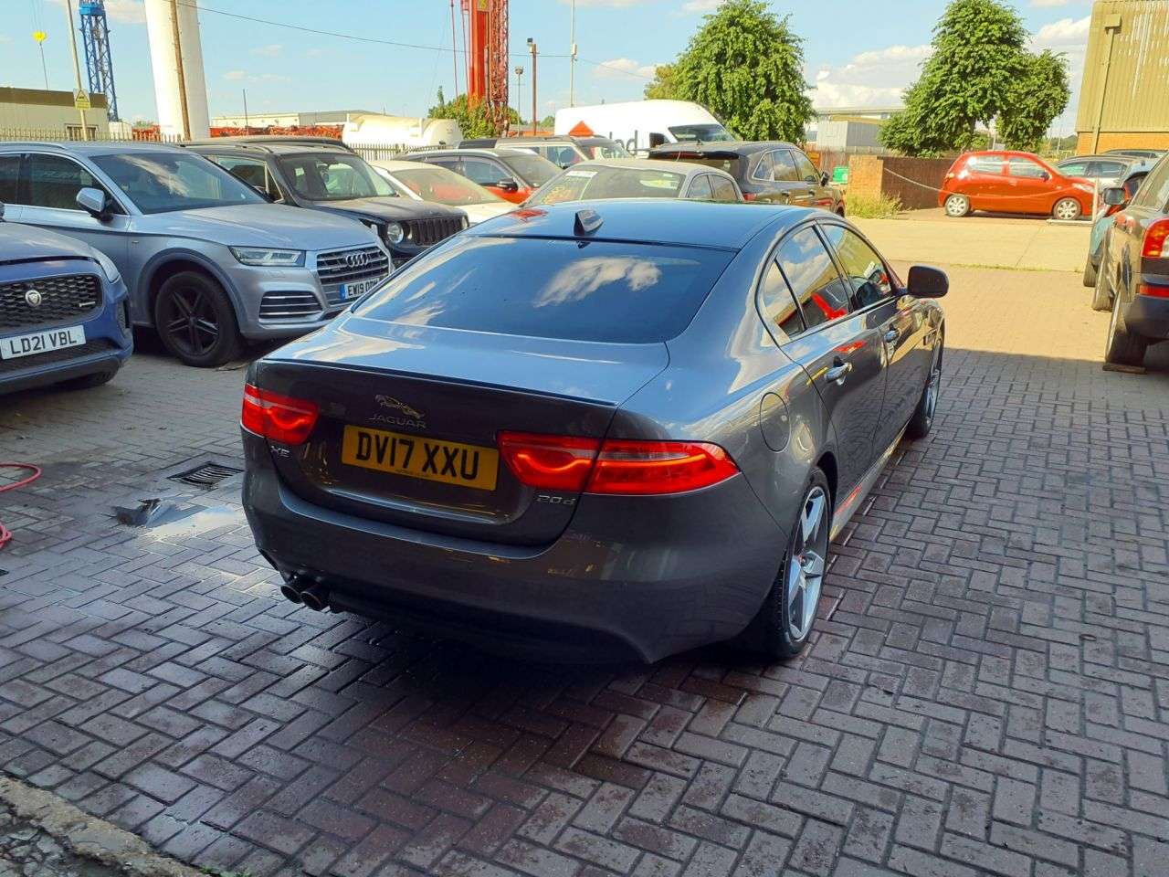 2017 JAGUAR XE 2017 JAGUAR XE
