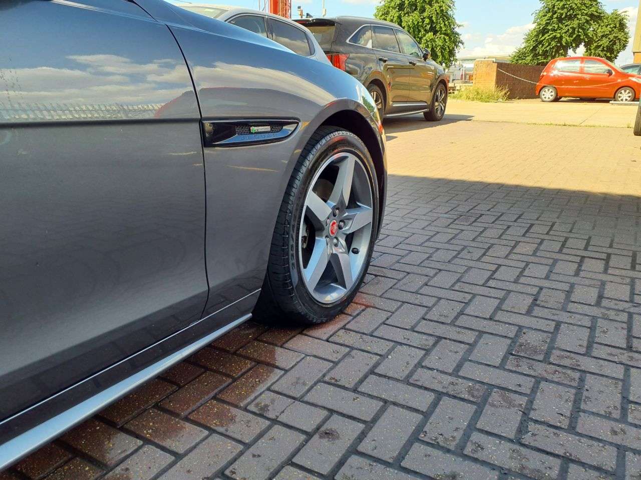 2017 JAGUAR XE 2017 JAGUAR XE