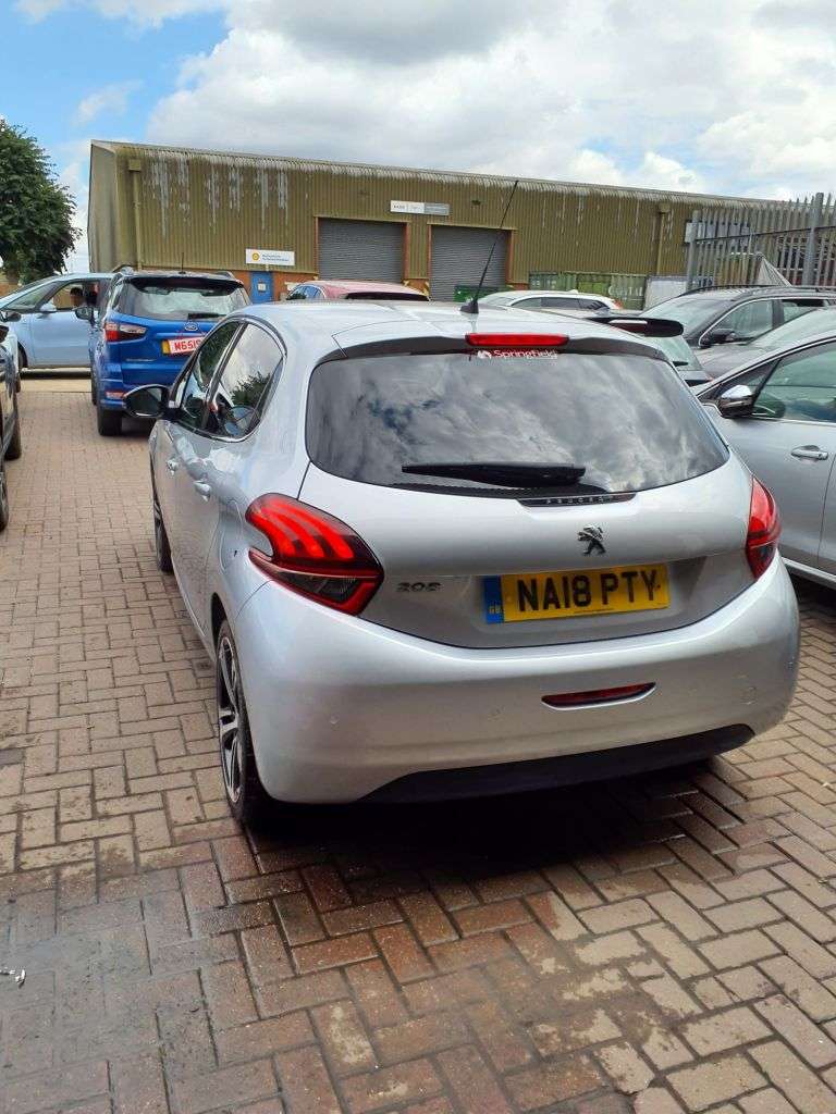 2018 PEUGEOT 208 2018 PEUGEOT 208