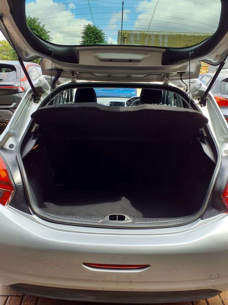 2018 PEUGEOT 208 2018 PEUGEOT 208