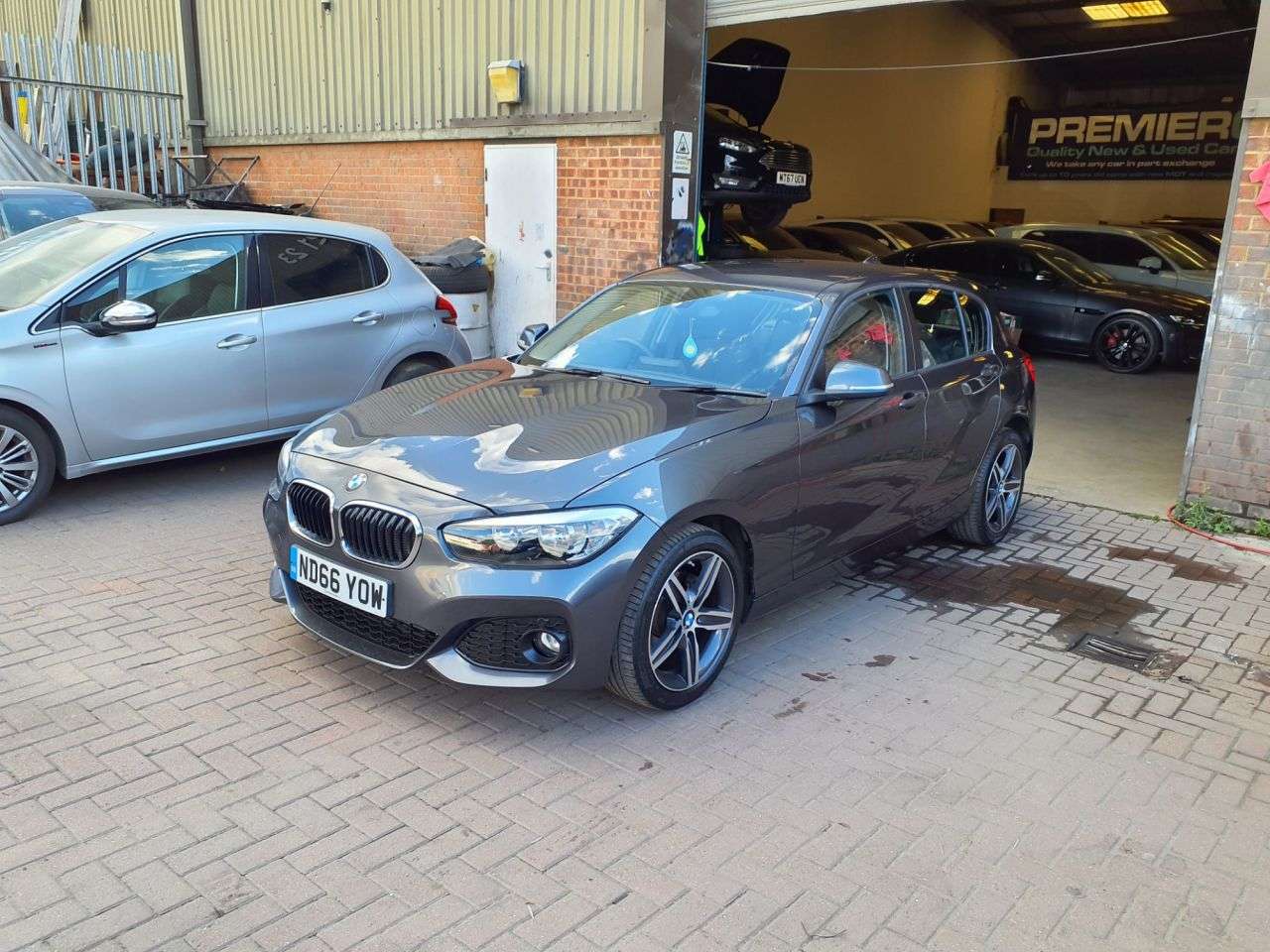A 2017 BMW 1 SERIES 1.5 118i Sport Hatchback 5dr Petrol Auto Euro 6 (s/s) (136 ps) 3 MONTHS WAR A 2017 BMW 1 SERIES 1.5 118i Sport Hatchback 5dr Petrol Auto Euro 6 (s/s) (136 ps) 3 MONTHS WAR