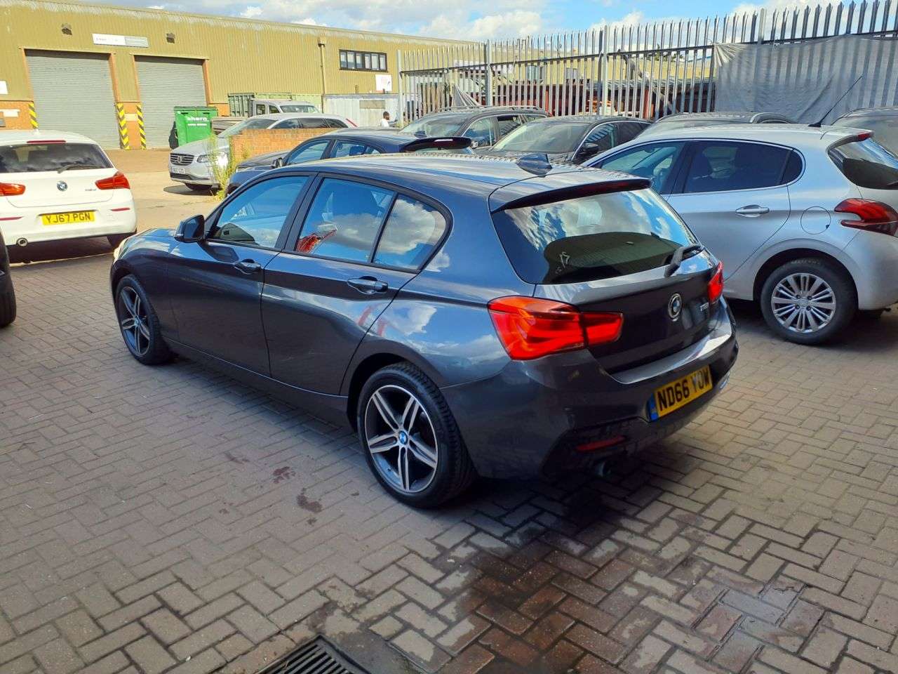 2017 BMW 1 SERIES 2017 BMW 1 SERIES