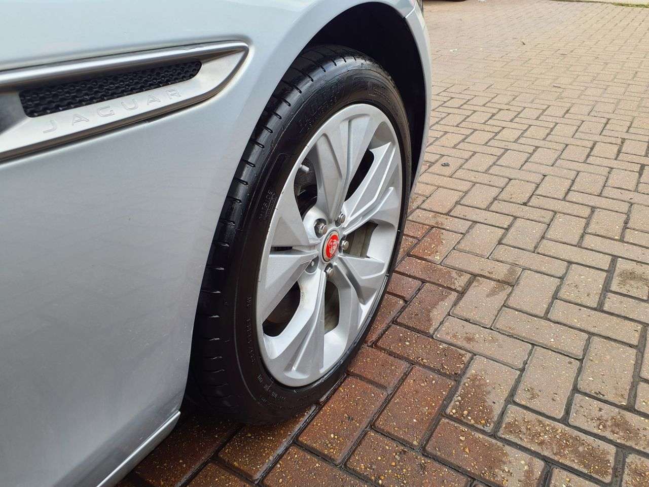 2020 JAGUAR XE 2020 JAGUAR XE
