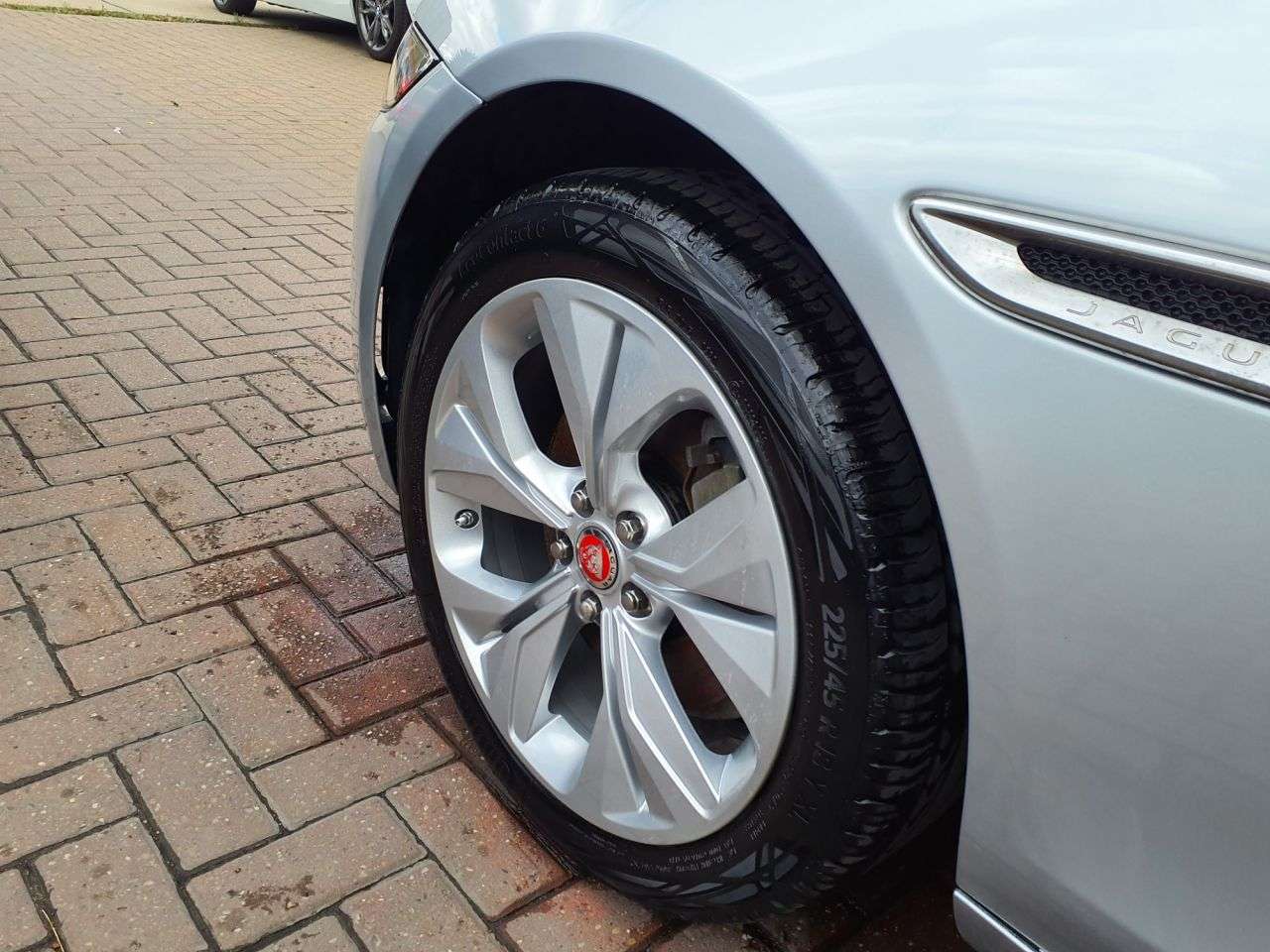 2020 JAGUAR XE 2020 JAGUAR XE