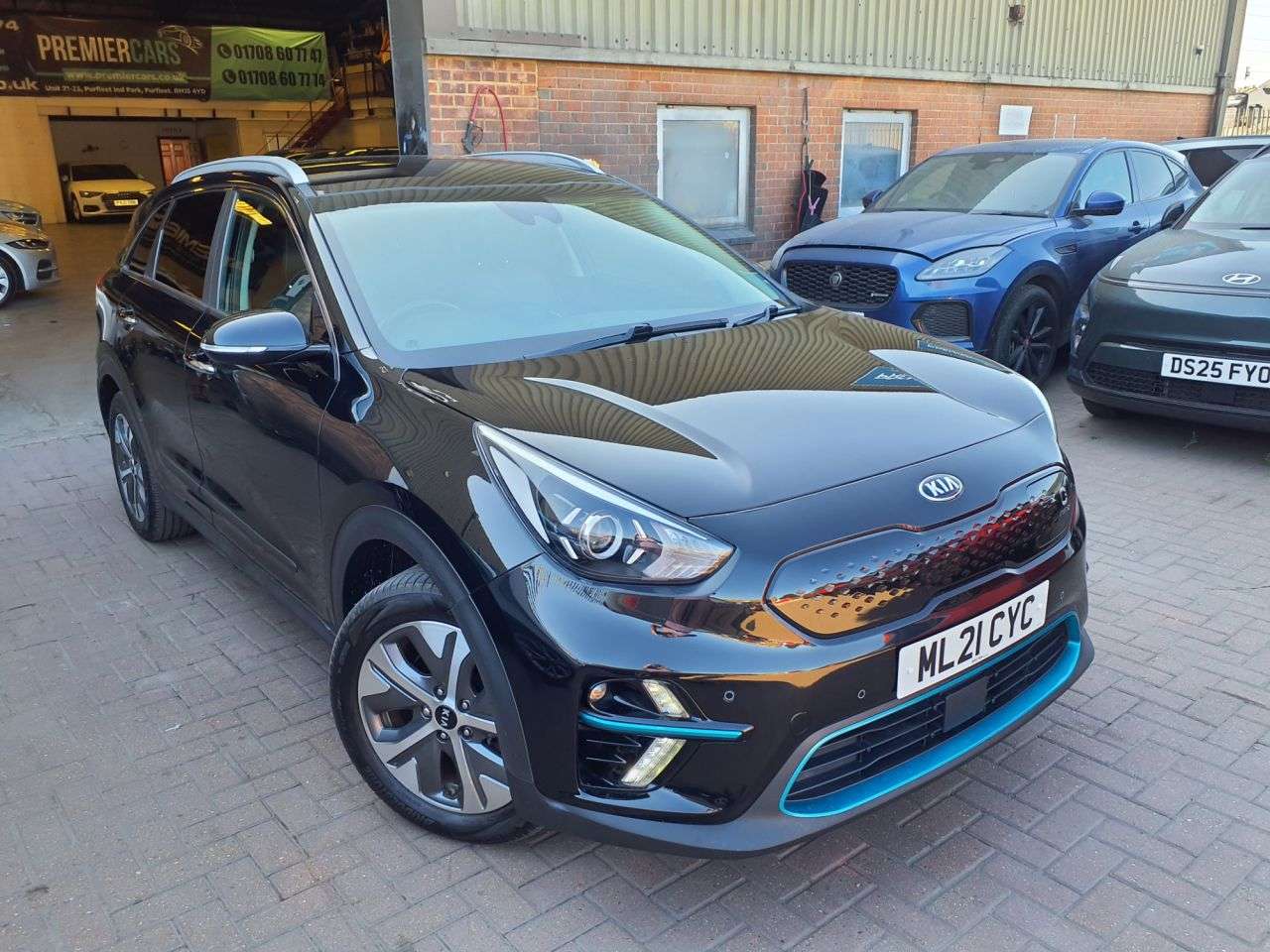 A 2021 KIA NIRO 64kWh 3 SUV 5dr Electric Auto (201 bhp) 6 MONTH WARRANTY 2 KEYS A 2021 KIA NIRO 64kWh 3 SUV 5dr Electric Auto (201 bhp) 6 MONTH WARRANTY 2 KEYS