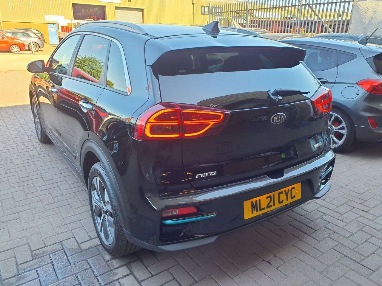 2021 KIA NIRO 2021 KIA NIRO
