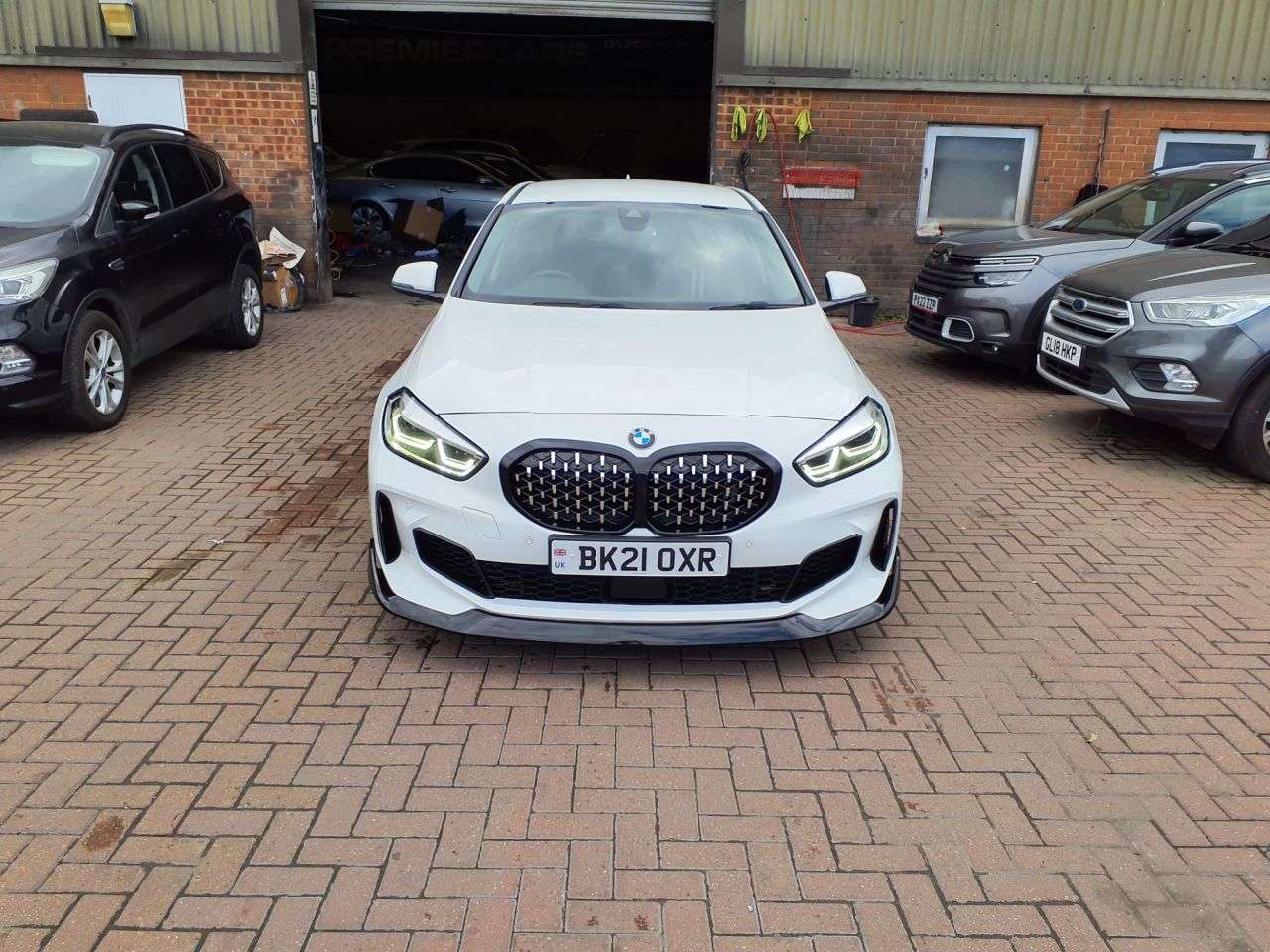 A 2021 BMW 1 SERIES 1.5 116d SE Hatchback 5dr Diesel DCT Euro 6 (s/s) (116 ps) 6 MONTH WARRANTY A 2021 BMW 1 SERIES 1.5 116d SE Hatchback 5dr Diesel DCT Euro 6 (s/s) (116 ps) 6 MONTH WARRANTY
