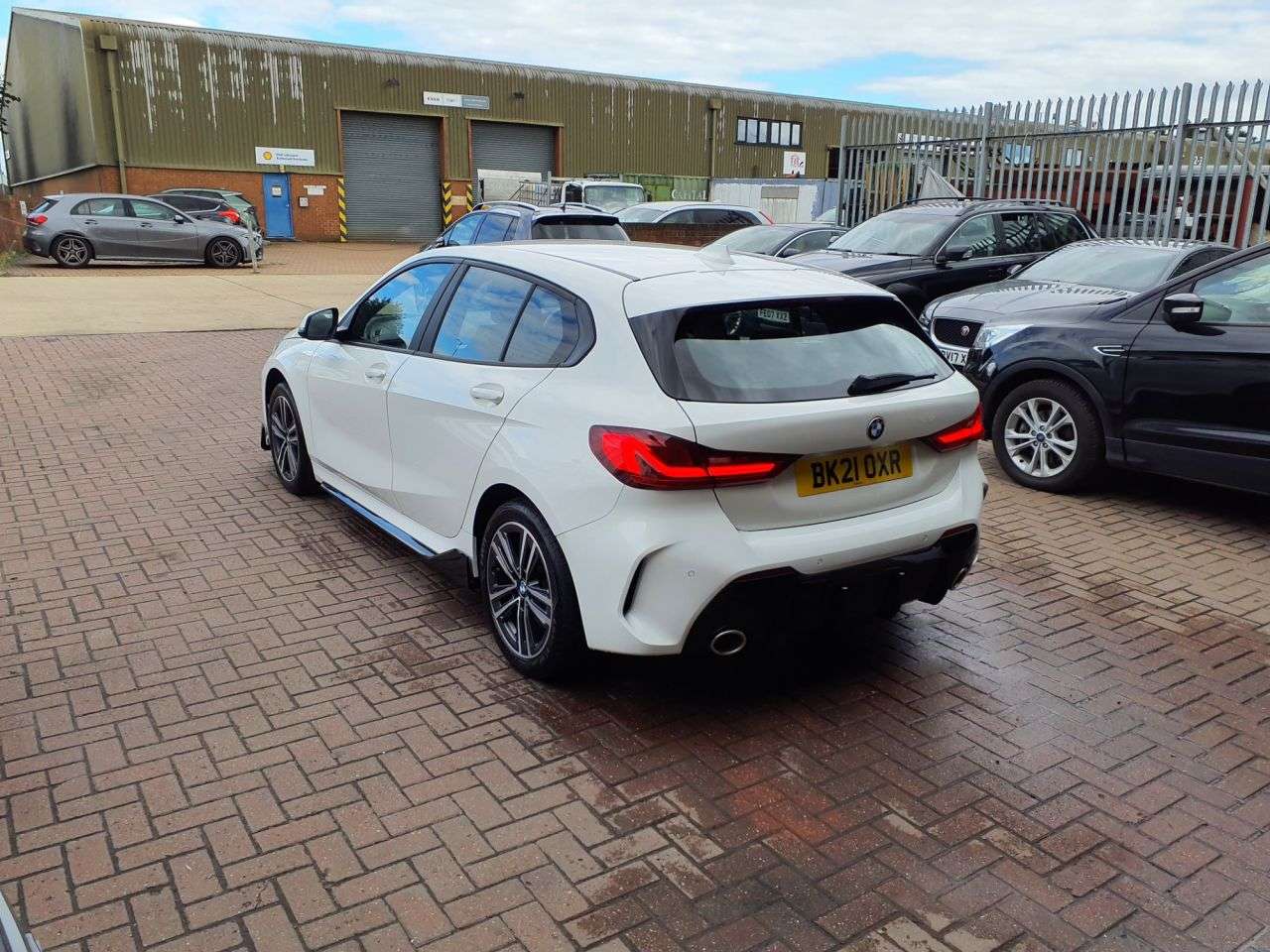 2021 BMW 1 SERIES 2021 BMW 1 SERIES