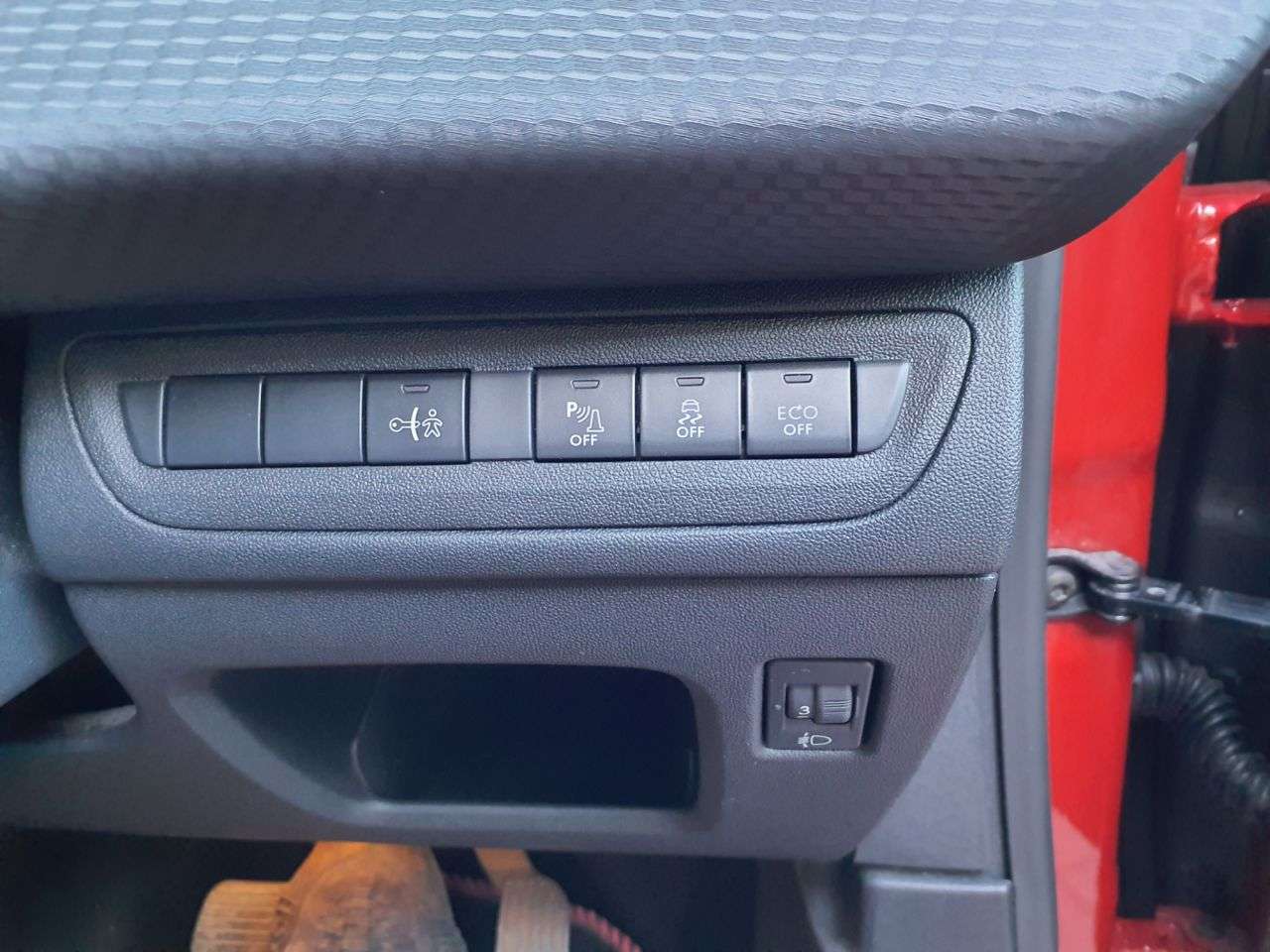 2017 PEUGEOT 208 2017 PEUGEOT 208