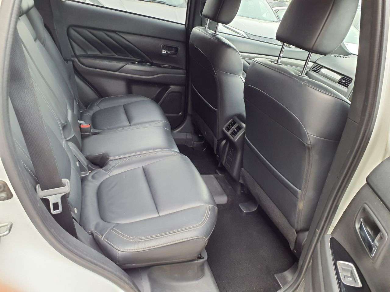 2020 MITSUBISHI OUTLANDER 2020 MITSUBISHI OUTLANDER