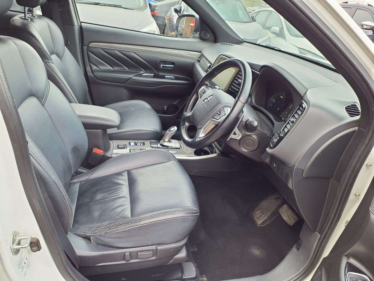 2020 MITSUBISHI OUTLANDER 2020 MITSUBISHI OUTLANDER