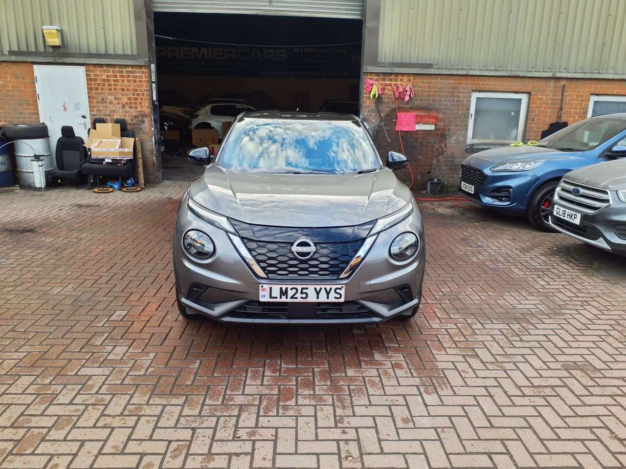 A 2025 NISSAN JUKE 1.6 N-Connecta SUV 5dr Petrol Hybrid Auto Euro 6 (143 ps) GENUINE MILEAGE H A 2025 NISSAN JUKE 1.6 N-Connecta SUV 5dr Petrol Hybrid Auto Euro 6 (143 ps) GENUINE MILEAGE H