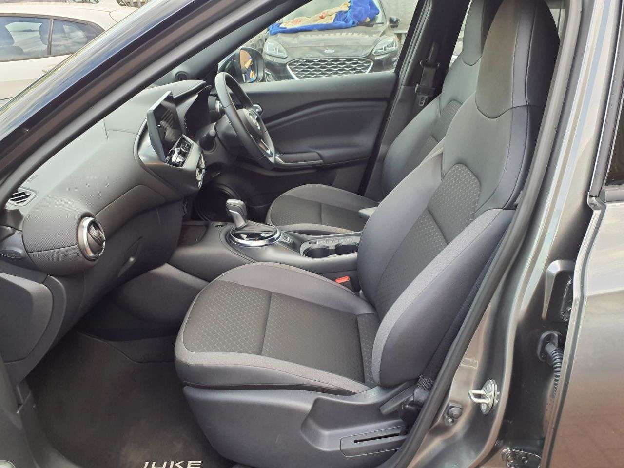 A 2025 NISSAN JUKE 1.6 N-Connecta SUV 5dr Petrol Hybrid Auto Euro 6 (143 ps) GENUINE MILEAGE H A 2025 NISSAN JUKE 1.6 N-Connecta SUV 5dr Petrol Hybrid Auto Euro 6 (143 ps) GENUINE MILEAGE H
