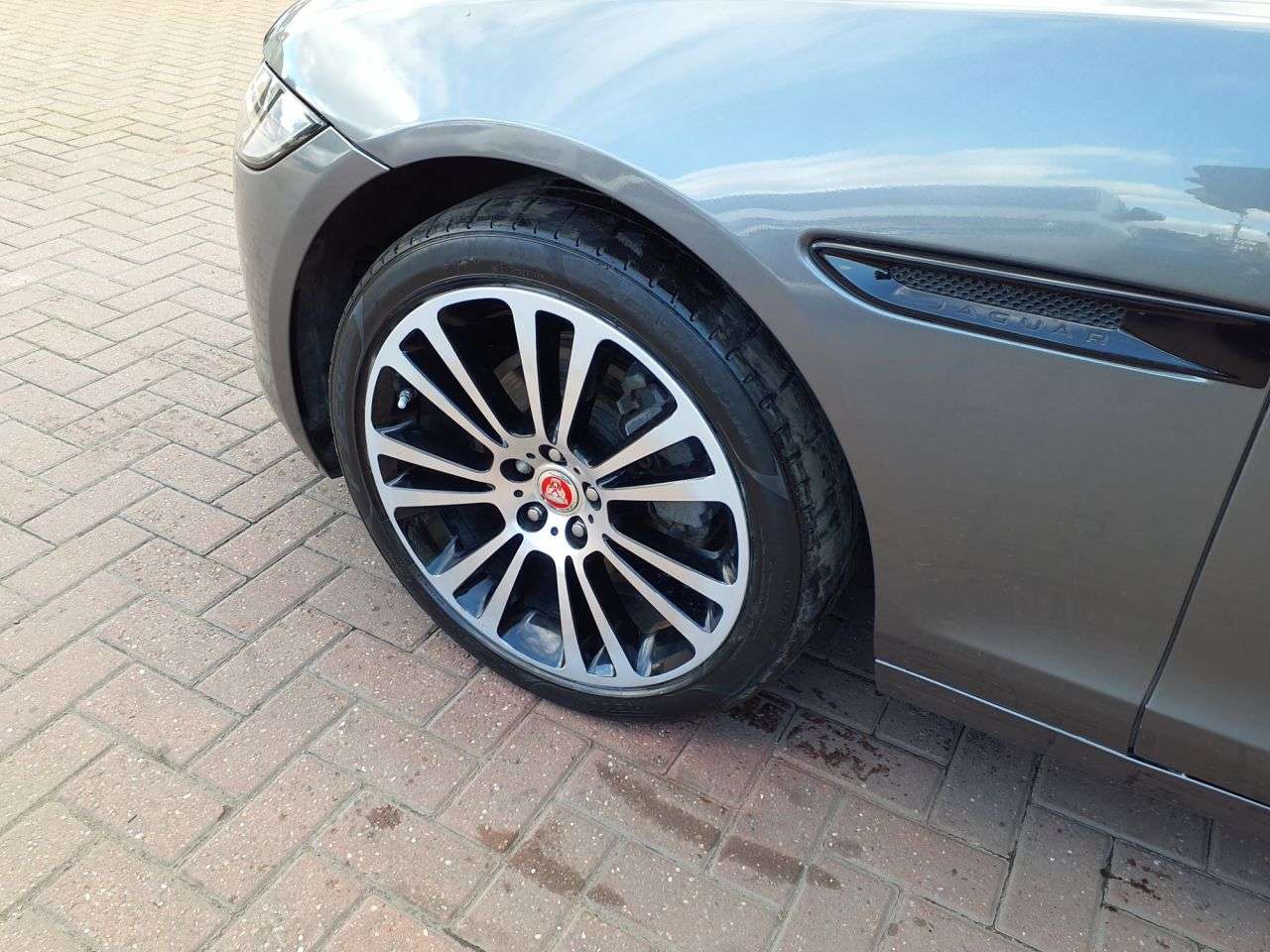 2017 JAGUAR XF 2017 JAGUAR XF