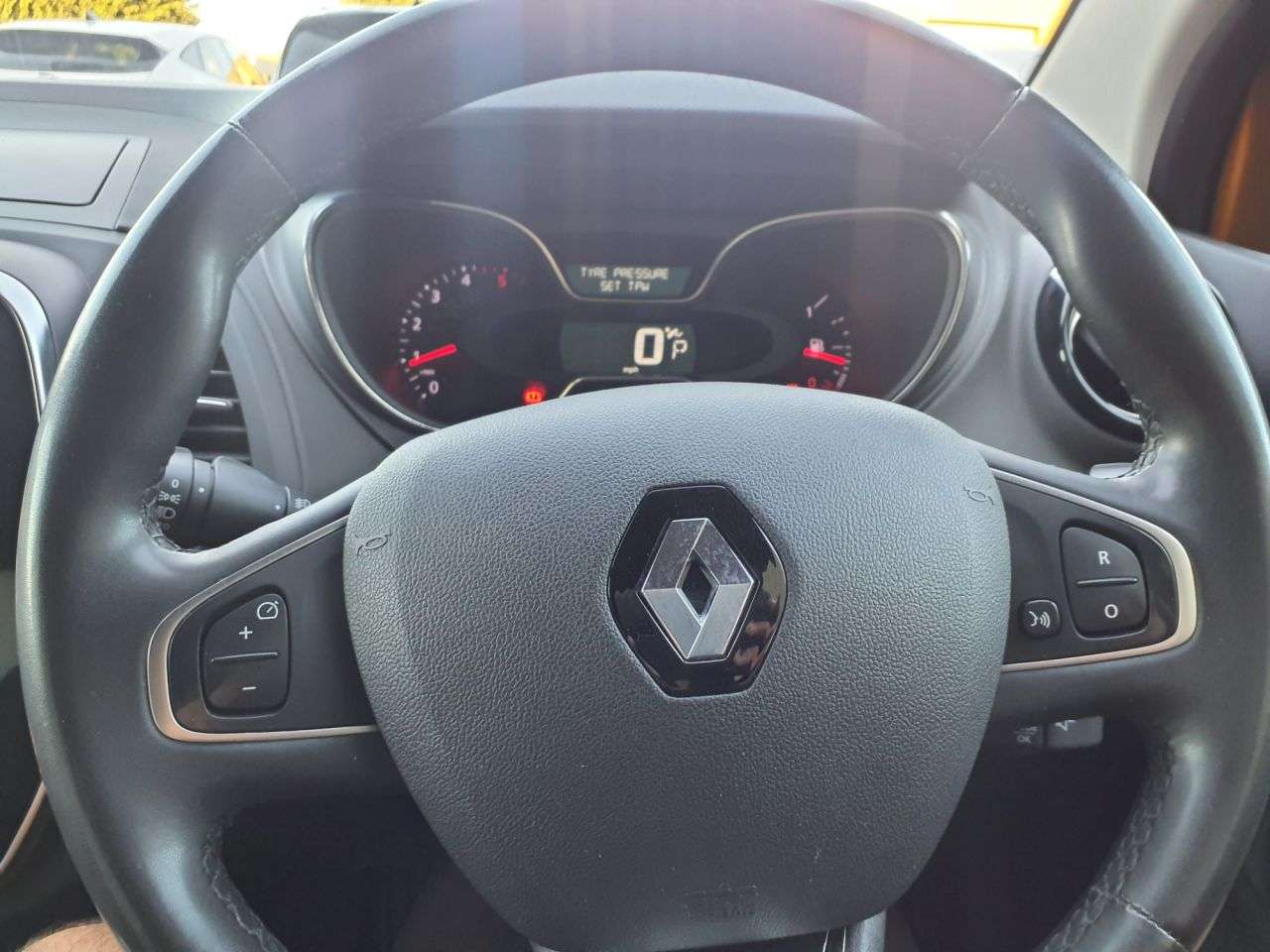 2019 RENAULT CAPTUR 2019 RENAULT CAPTUR