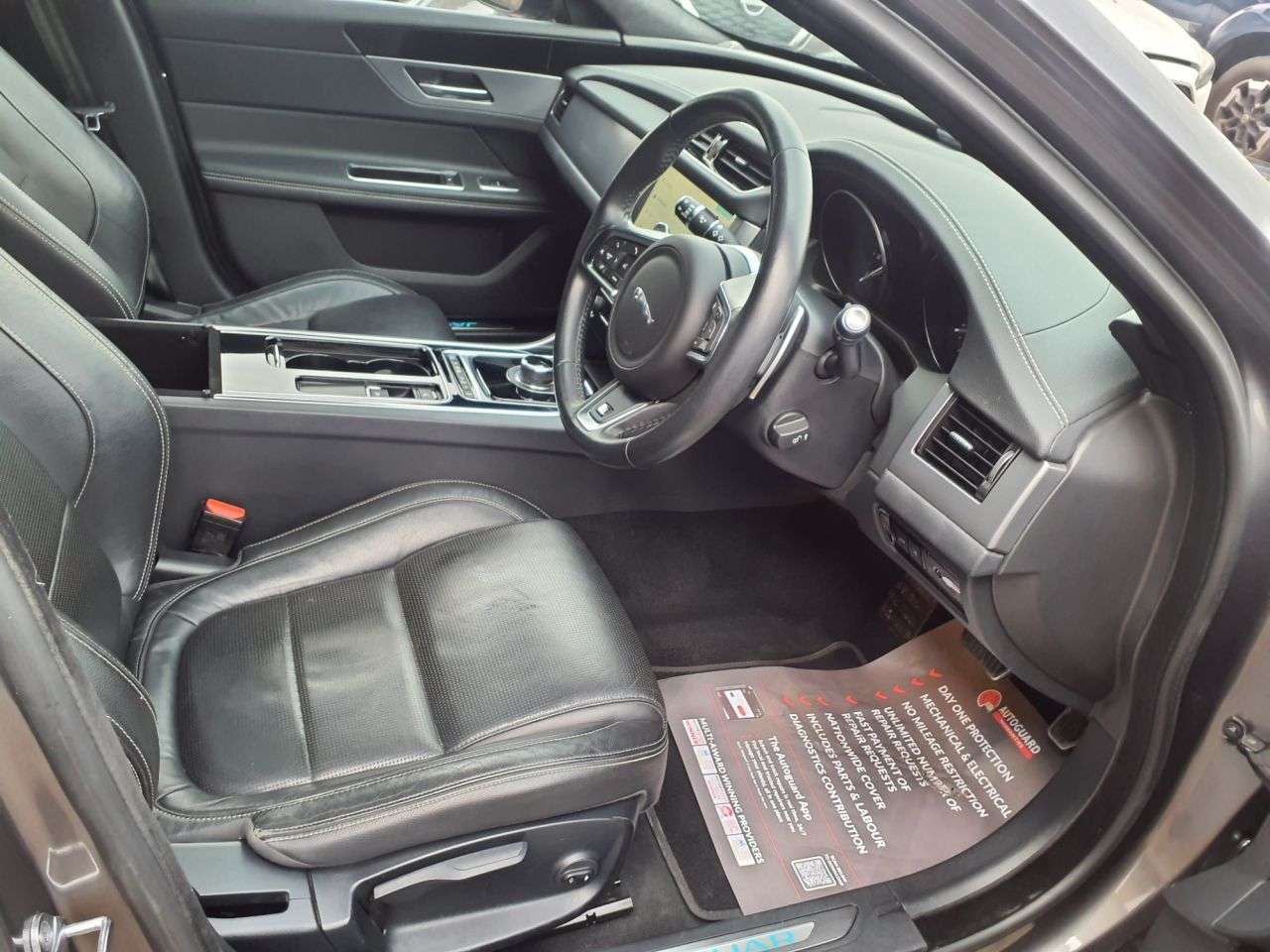 2018 JAGUAR XF 2018 JAGUAR XF