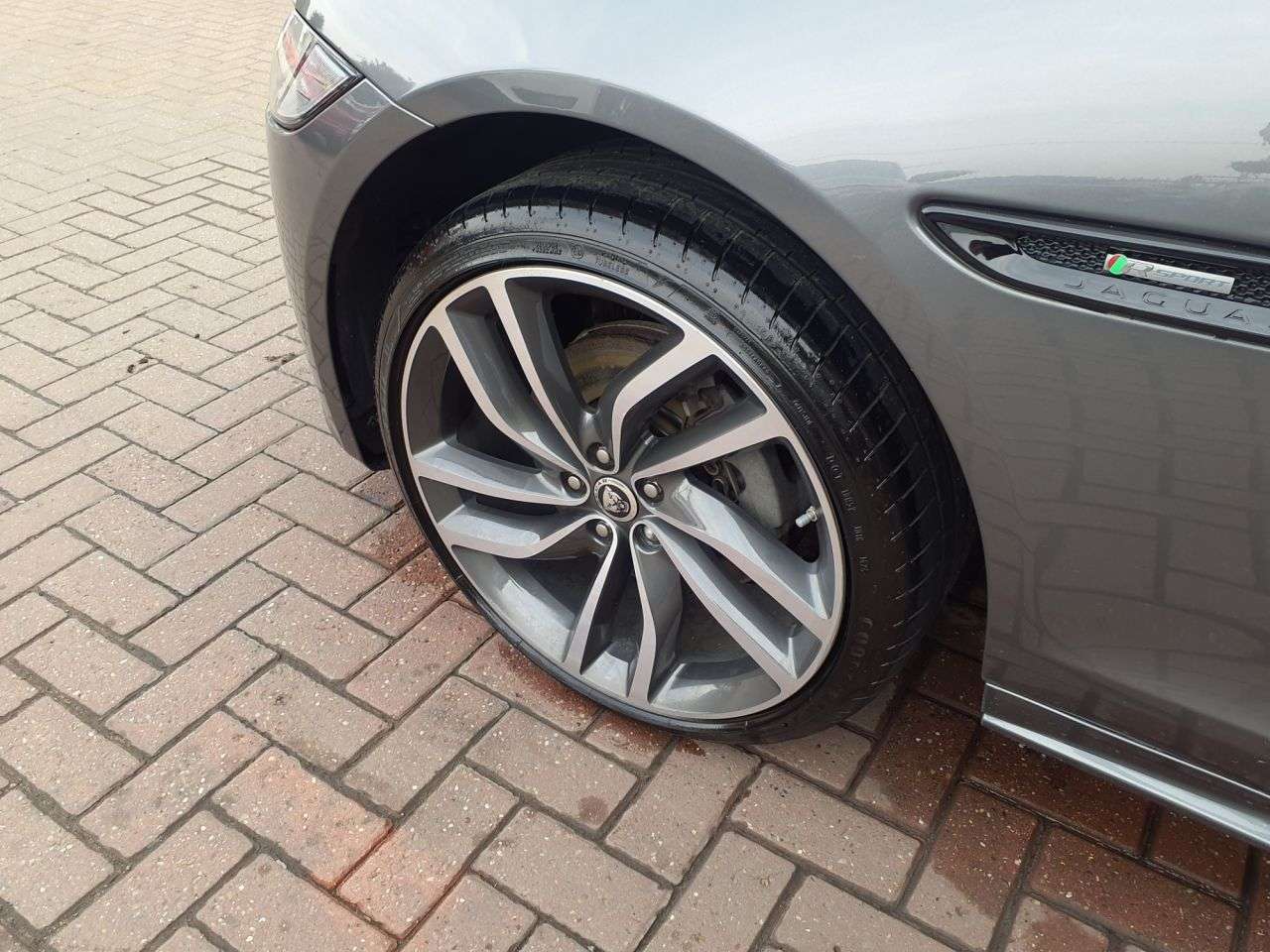 2018 JAGUAR XF 2018 JAGUAR XF
