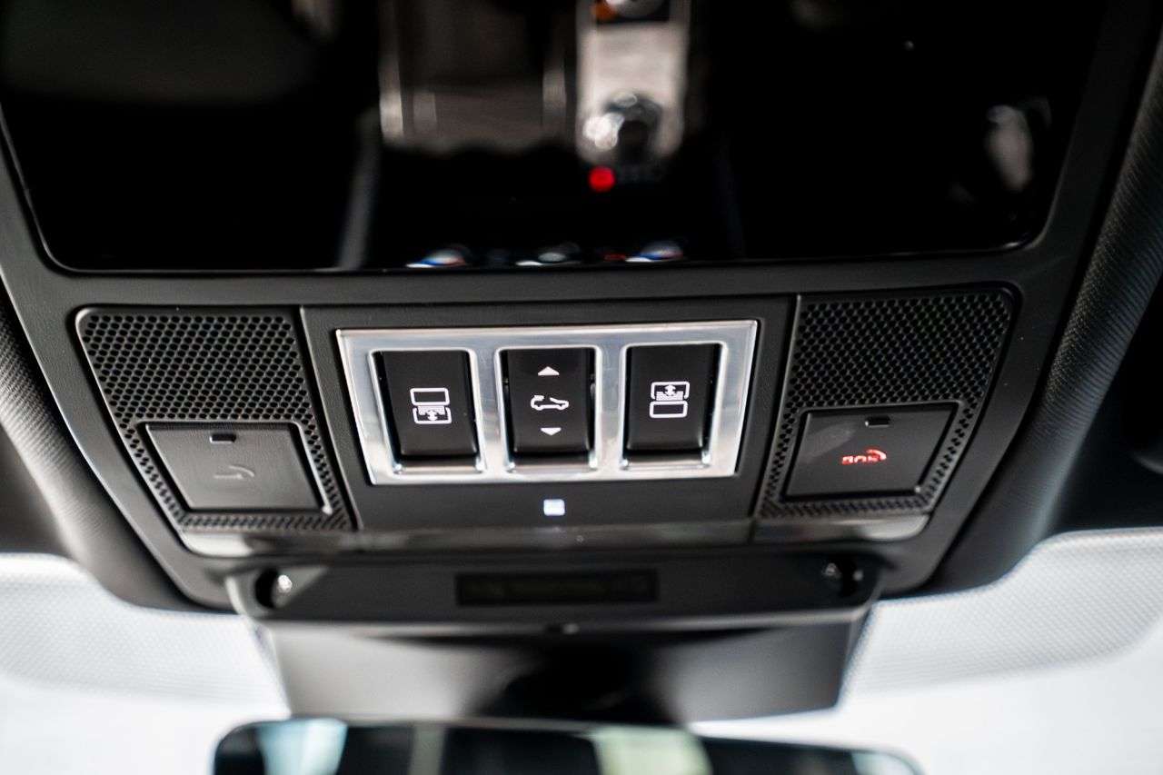 null LAND ROVER DISCOVERY null LAND ROVER DISCOVERY