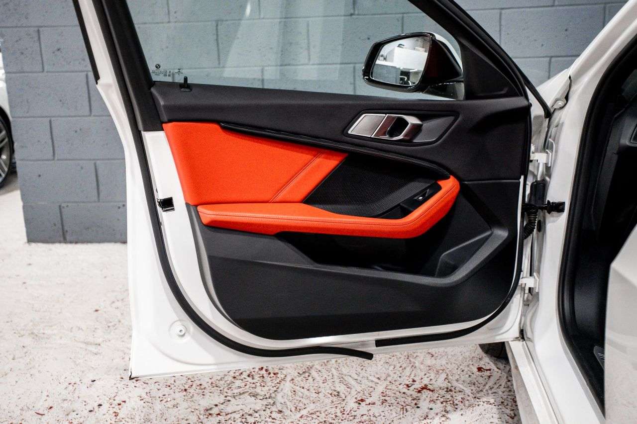 2019 BMW 1 SERIES 2019 BMW 1 SERIES