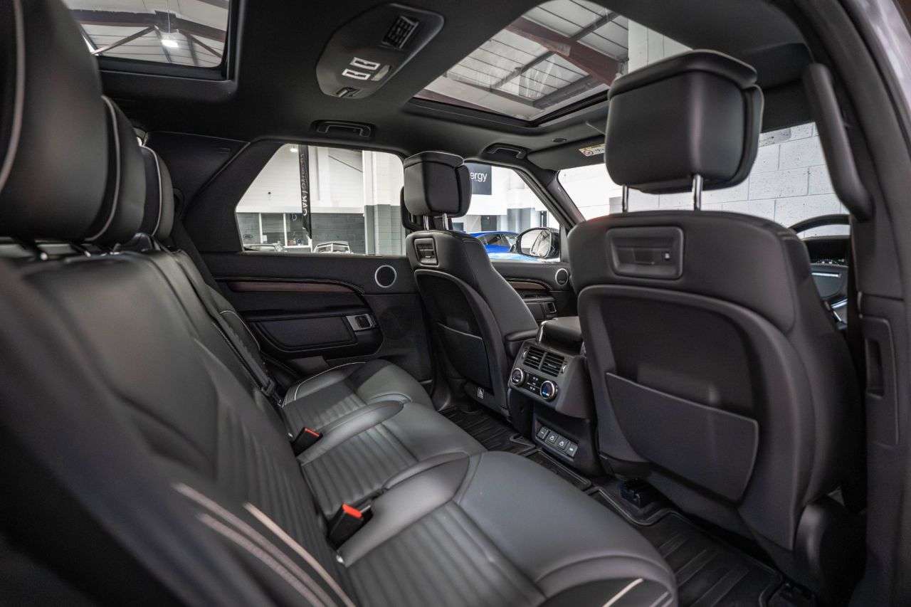 2021 LAND ROVER DISCOVERY 2021 LAND ROVER DISCOVERY