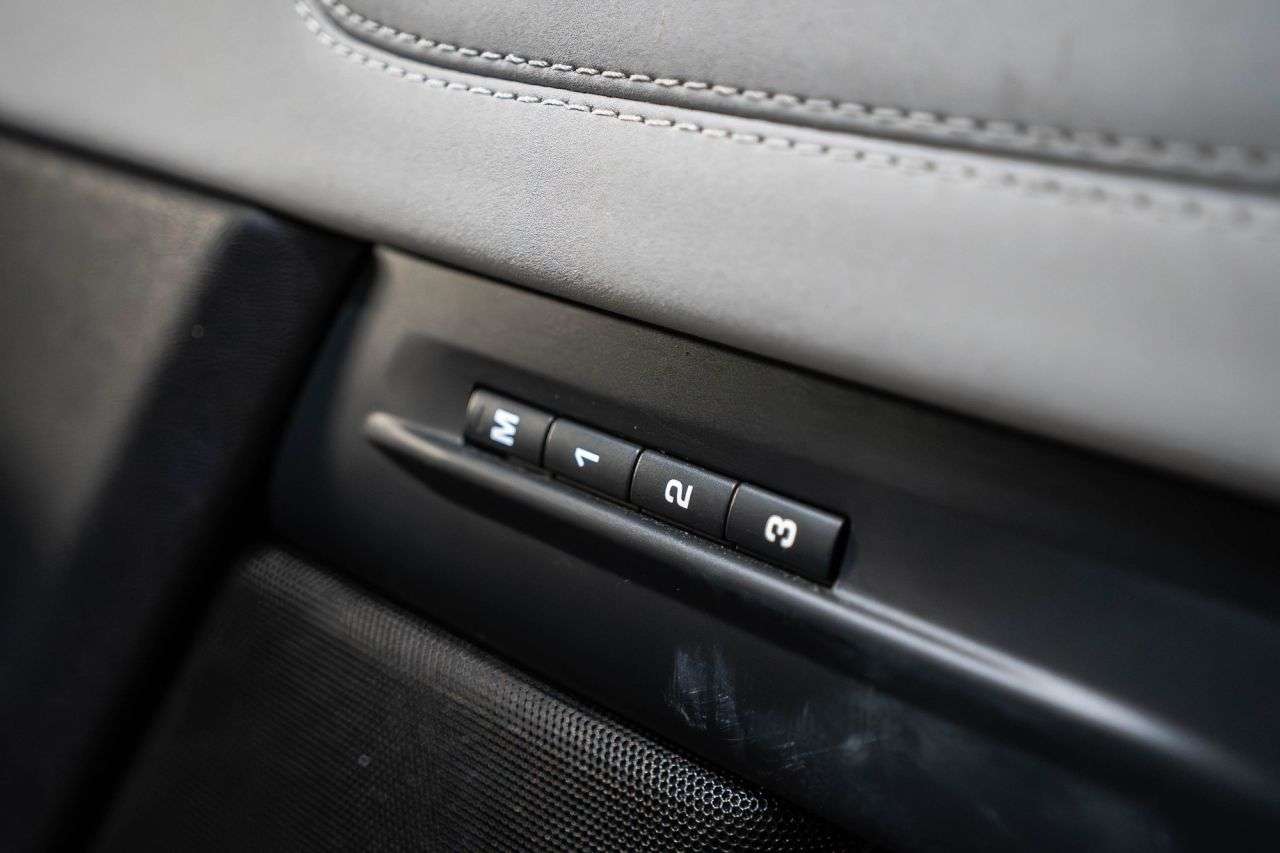 2019 LAND ROVER RANGE ROVER EVOQUE 2019 LAND ROVER RANGE ROVER EVOQUE