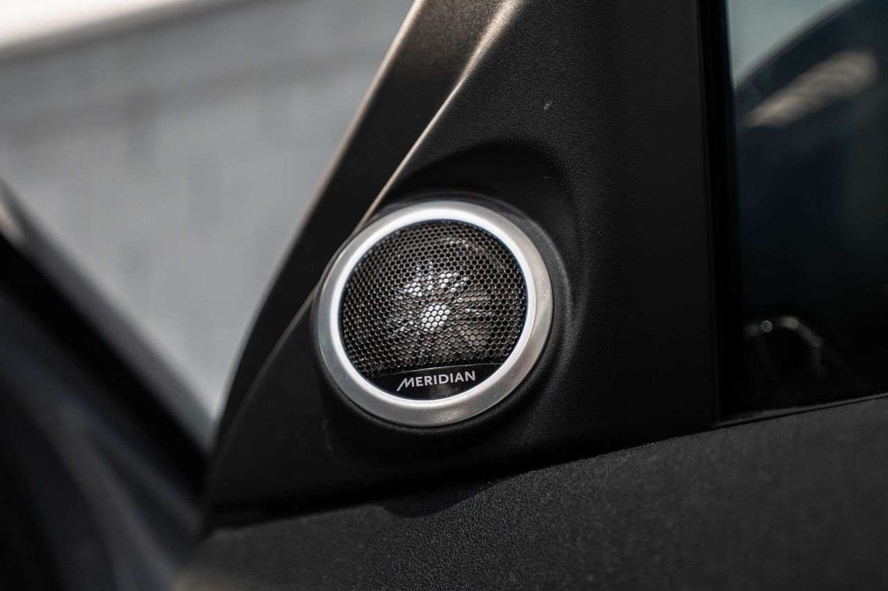 2019 LAND ROVER RANGE ROVER EVOQUE 2019 LAND ROVER RANGE ROVER EVOQUE